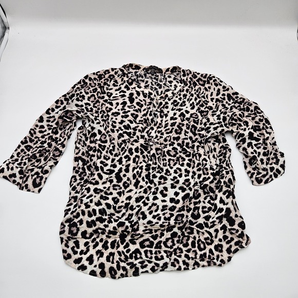 Jasmine & Juliana Tops - Jasmine‎ & Juliana Leopard Print Tunic Top Shirt XL V Neck 3/4 Sleeve